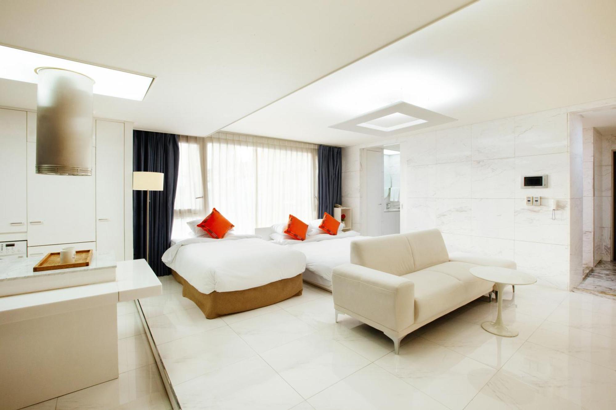 Shin Shin Hotel Jeju Ocean Seogwipo Dış mekan fotoğraf