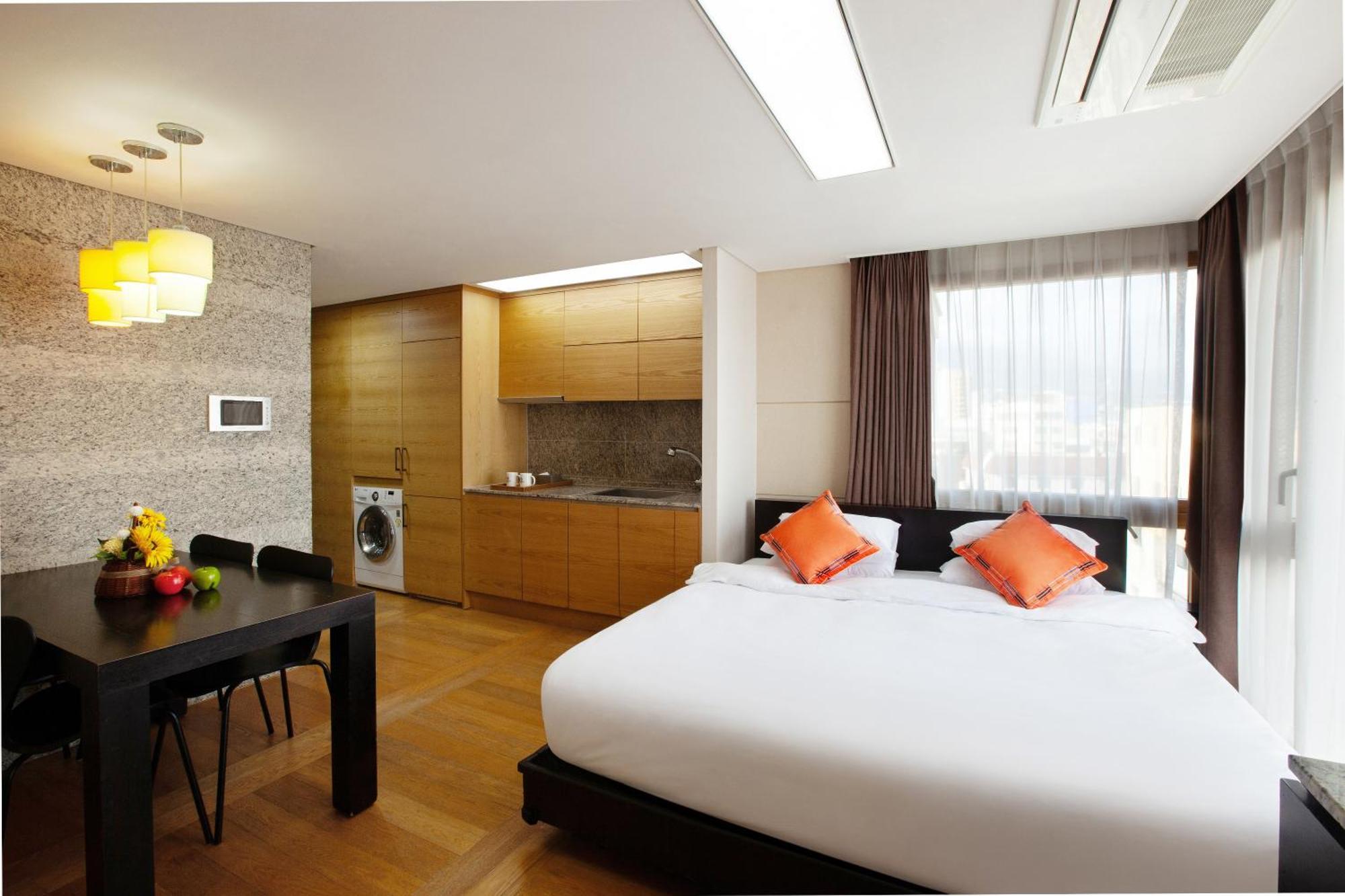 Shin Shin Hotel Jeju Ocean Seogwipo Dış mekan fotoğraf