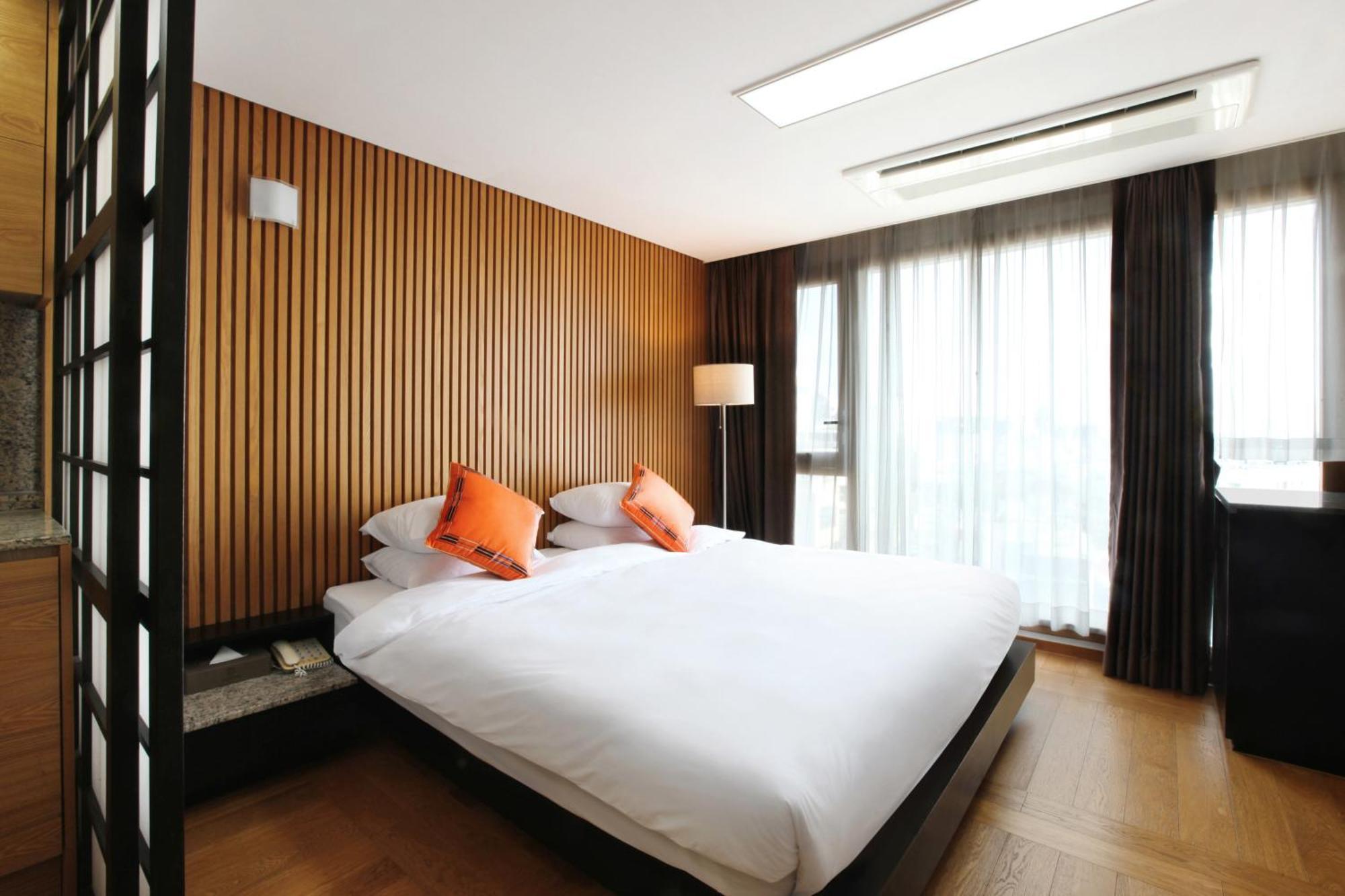 Shin Shin Hotel Jeju Ocean Seogwipo Dış mekan fotoğraf